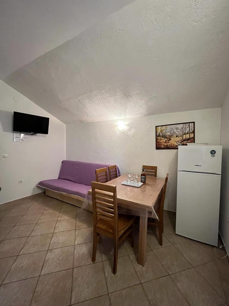 Apartmani Mirjana Tribanj-Kruscica Εξωτερικό φωτογραφία